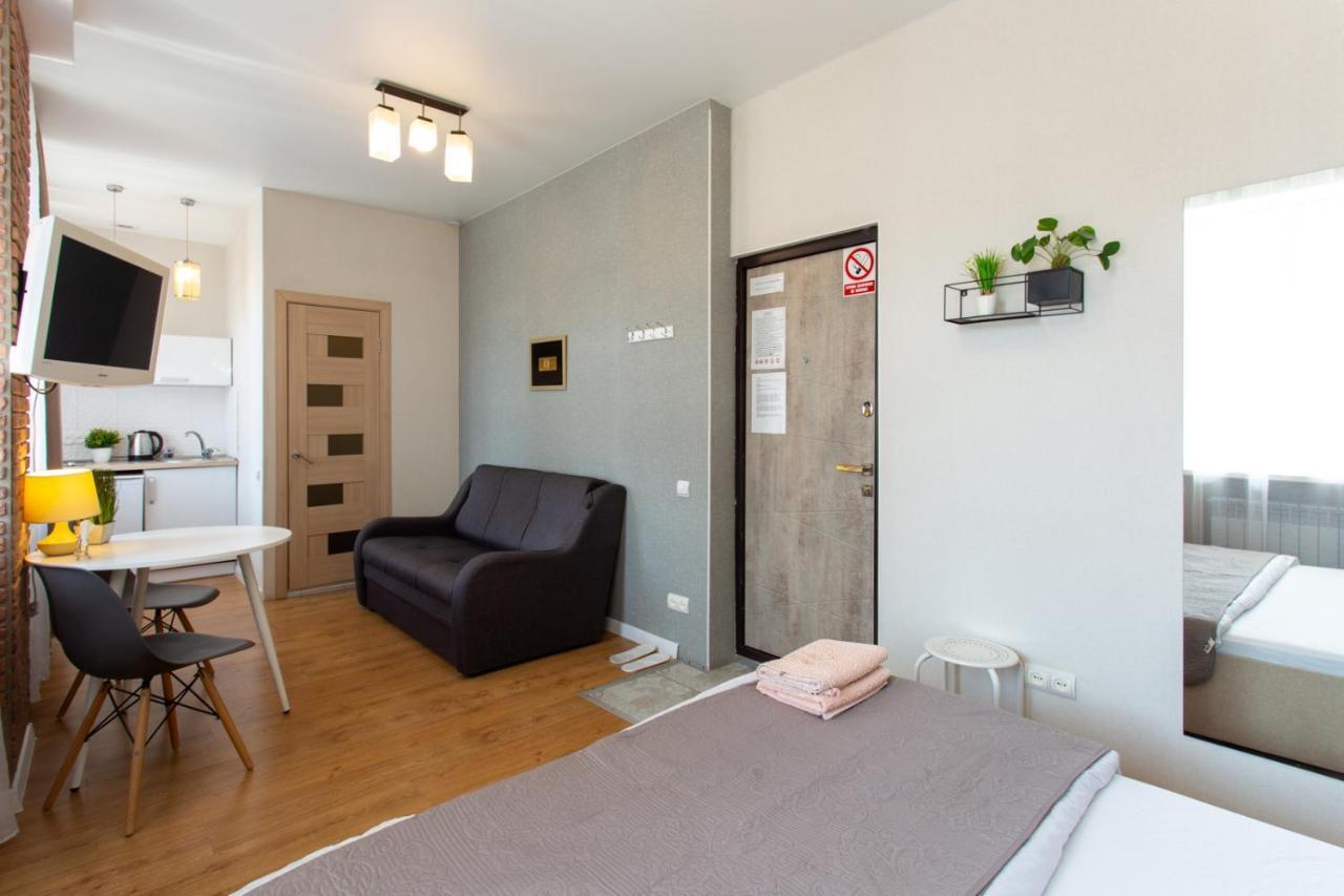 Modern Studio Beside Metro Yaroslava Mudroho, Universytet - Chernyshevska Str 95-7 Kharkiv Exterior photo